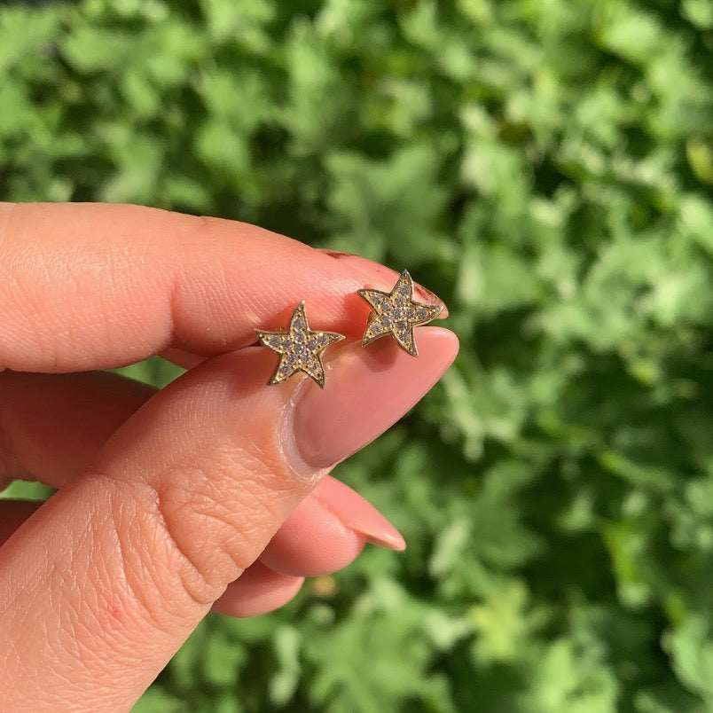 Stella | Boucles d'oreilles en forme d'étoiles de mer en or 10k