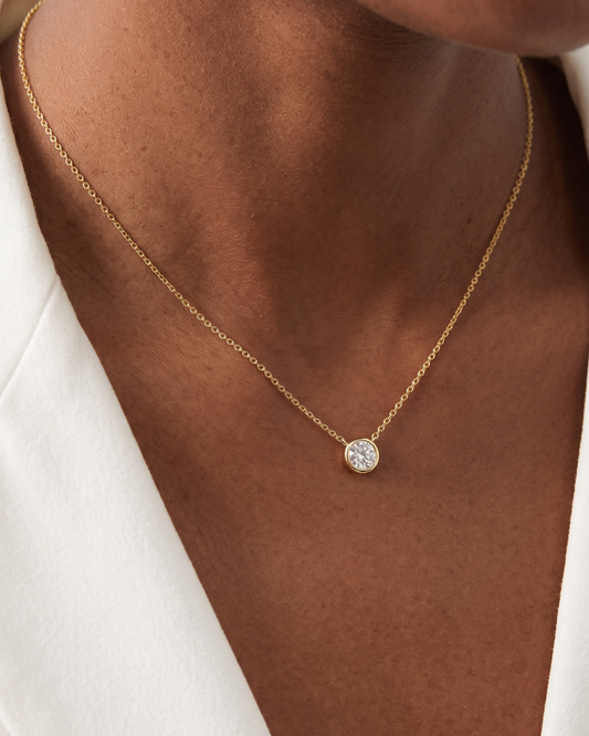Collier VIKO Bezel avec Diamant de Laboratoire Taille Ronde en Or 14K