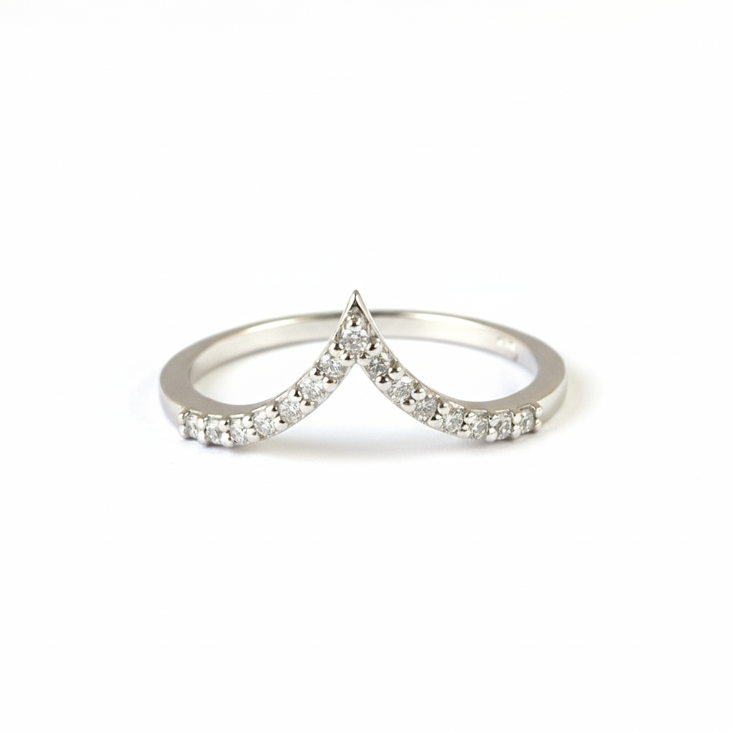 Pavé Diamond Wishbone Ring, bague chevron, bague pointue