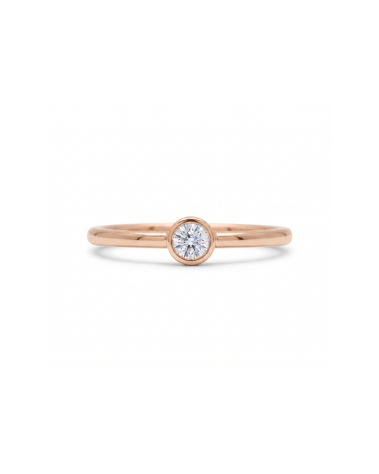 Bague minimaliste en or 14k et diamant de 0.05 ct