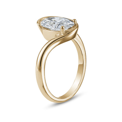 Bague Minimaliste en Or 14k avec Diamant Ovale de 2 Carats - Semi Bezel