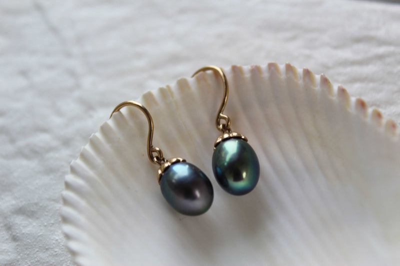 Boucles d'oreilles avec perles d'eau douce en or 14 carats, style vintage, perle noire