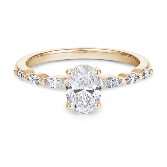 Bague avec Diamant Ovale de 1.00 Ct et Marquises