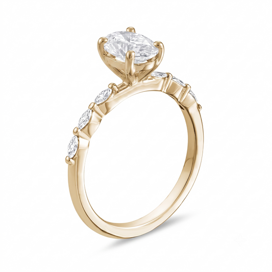 Bague avec Diamant Ovale de 1.00 Ct et Marquises