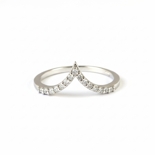 Pavé Diamond Wishbone Ring, bague chevron, bague pointue