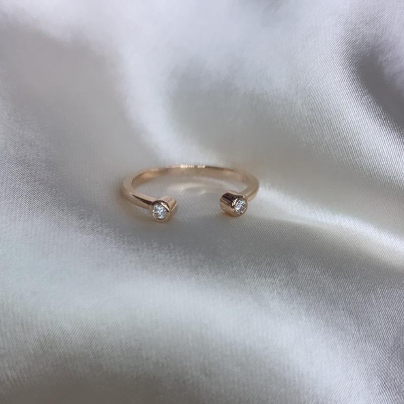 SATIN | Bague en or 14K et diamants | Or Blanc